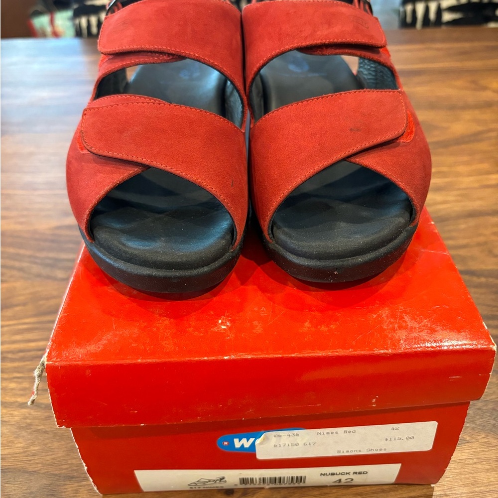 EUC Wolky Women’s Red Suede Shoe, Sz EU 42